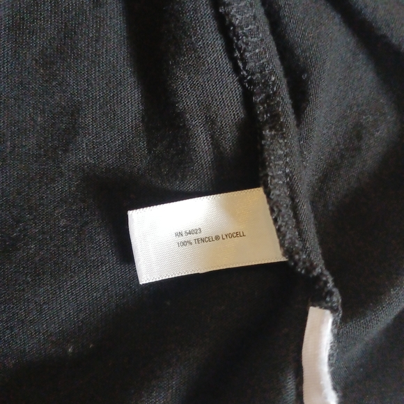 {Gap Maternity} Black Maxi Dress - Picture 4 of 4